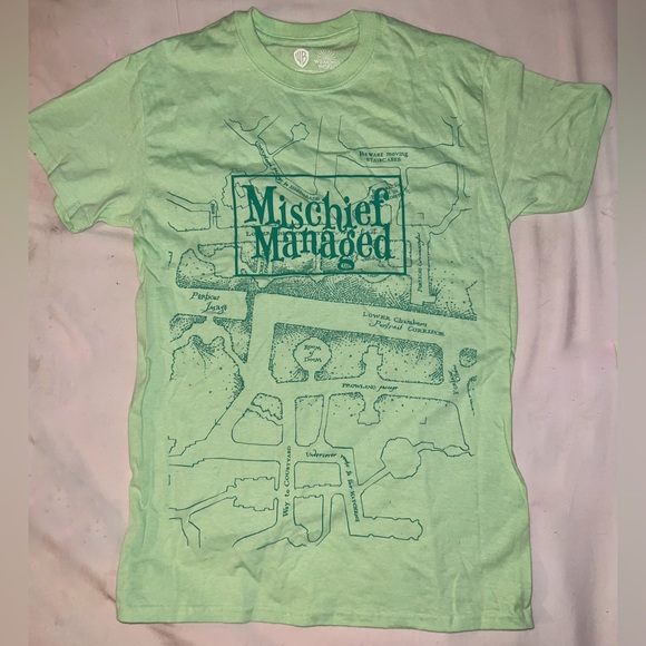 NWT - LIMITED EDITION HARRY POTTER SHIRTS & HAT BUNDLE!! Lootcrate members only! - Picture 9 of 10